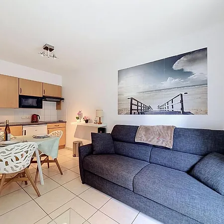 Biaritz With Pool & Parking By Interhome Bredene
