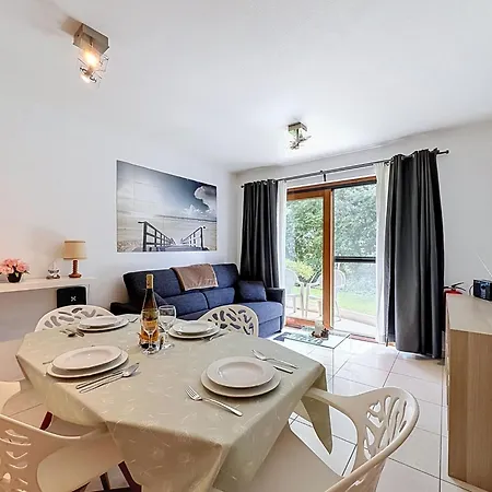 Apartamento Biaritz With Pool & Parking By Interhome *