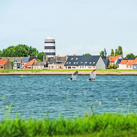 Biaritz With Pool & Parking By Interhome Apartamento Bredene